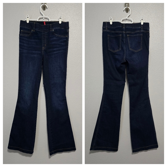 Spanx Flared Pull On Demin Stretch Jeans Midnight Shade 32" Inseam - Picture 2 of 9